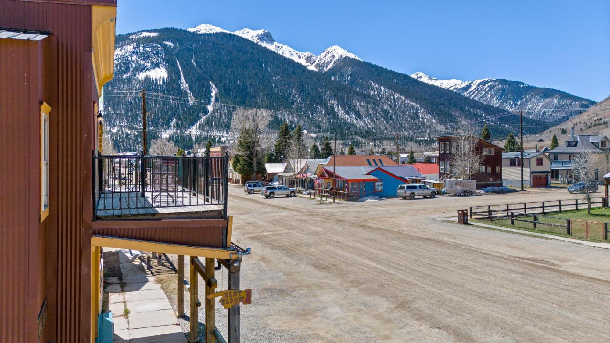 Отель The Bent Elbow Silverton Экстерьер фото