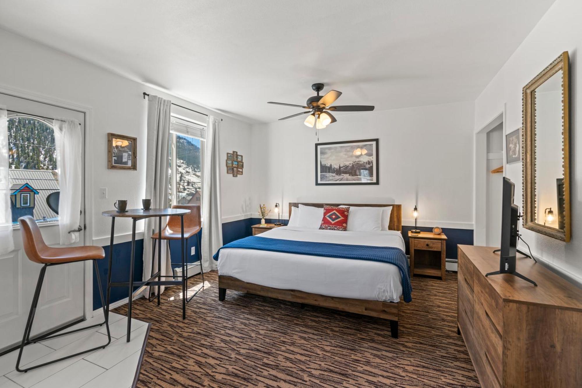 Отель The Bent Elbow Silverton Экстерьер фото