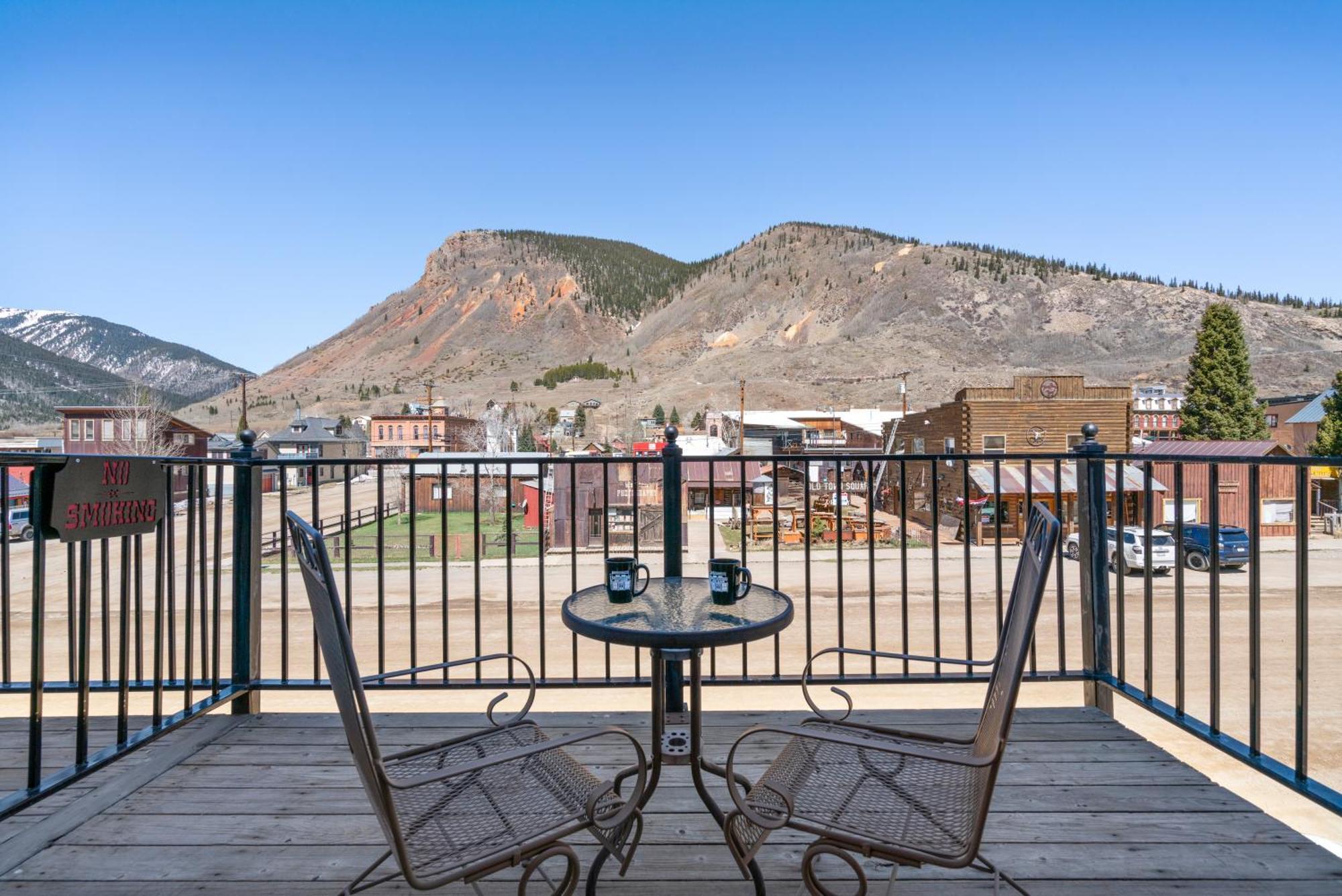 Отель The Bent Elbow Silverton Экстерьер фото